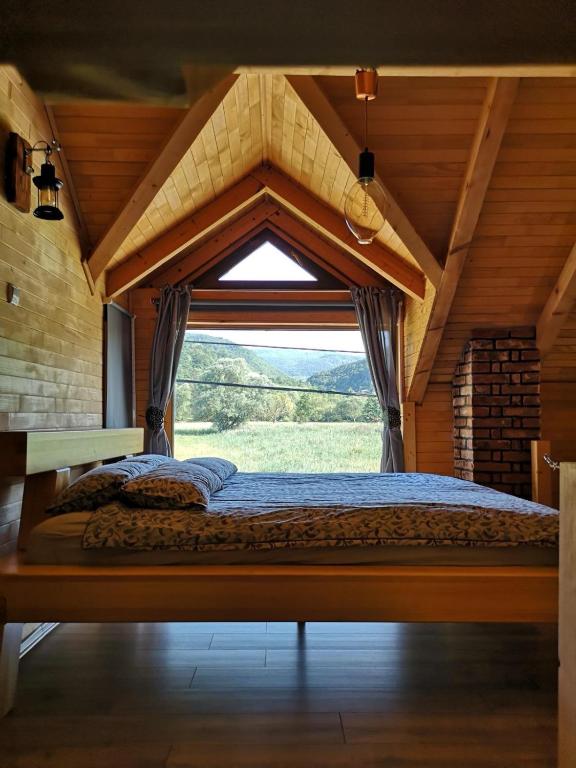 Kod Samke - Cozy A-Frame Nature Chalet - B&B Sipovo
