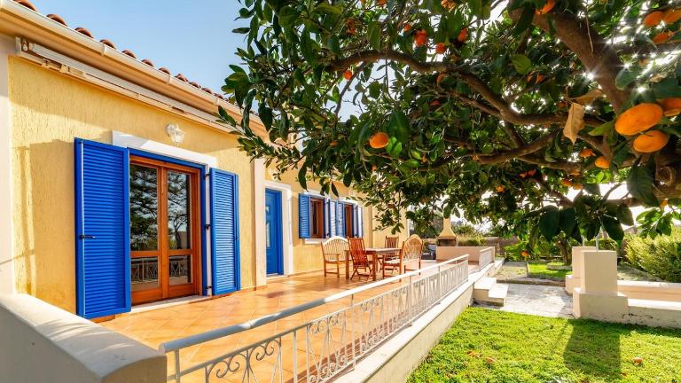 Villa Katerina BBQ & pool! - B&B Metaxáta