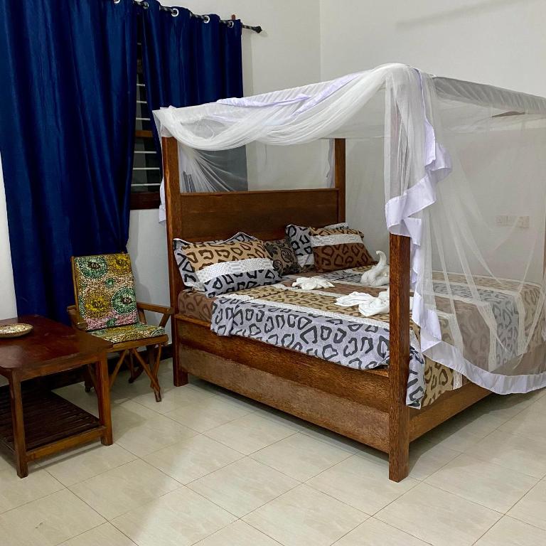 Fish House - B&B Nungwi