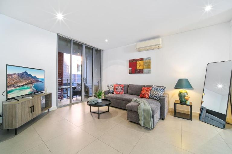Modern 2BR 3 min to Central Station FREE Parking - B&B Sydney