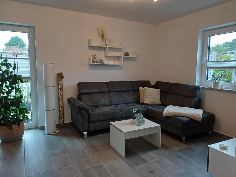 Ferienwohnung BlumenMeer - B&B Karlshagen
