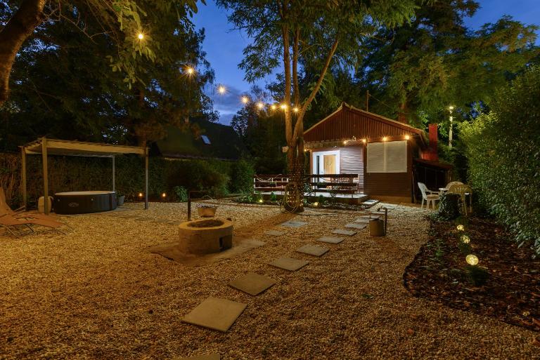 Csendliget Apartman - B&B Dunavarsány