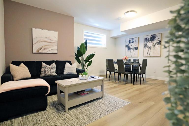 Downtown Suite King Beds Long Stays Disney - Ferienwohnung Edmonton