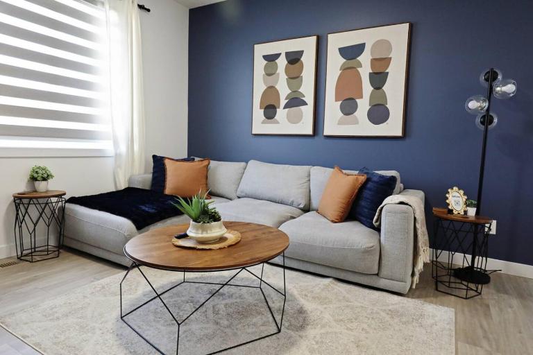 Kinglet 4BR Getaway AC Garage Near WEM Disney - Chambres d'hôtes Edmonton