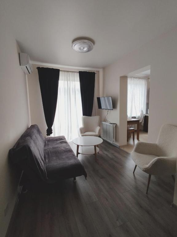 Центр Благомед Парк з Кондиціонером - B&B Lutsk