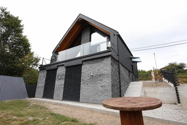 Black Villa - Chambres d'hôtes Prizren