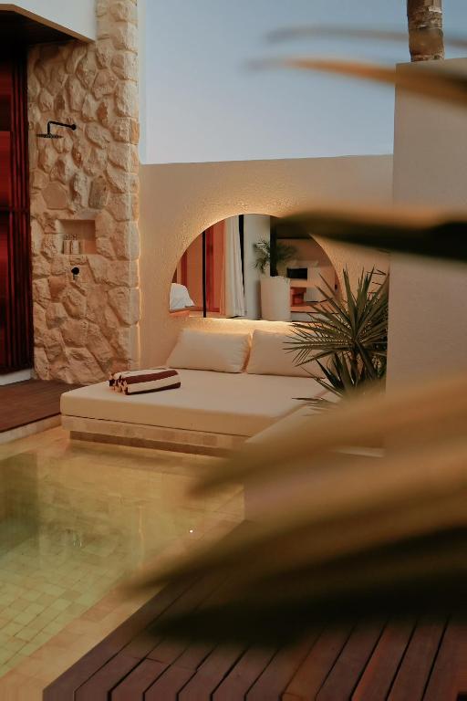 Maison Kala - Elegant Stay in Seseh, 3 Min to Beach - B&B Semege