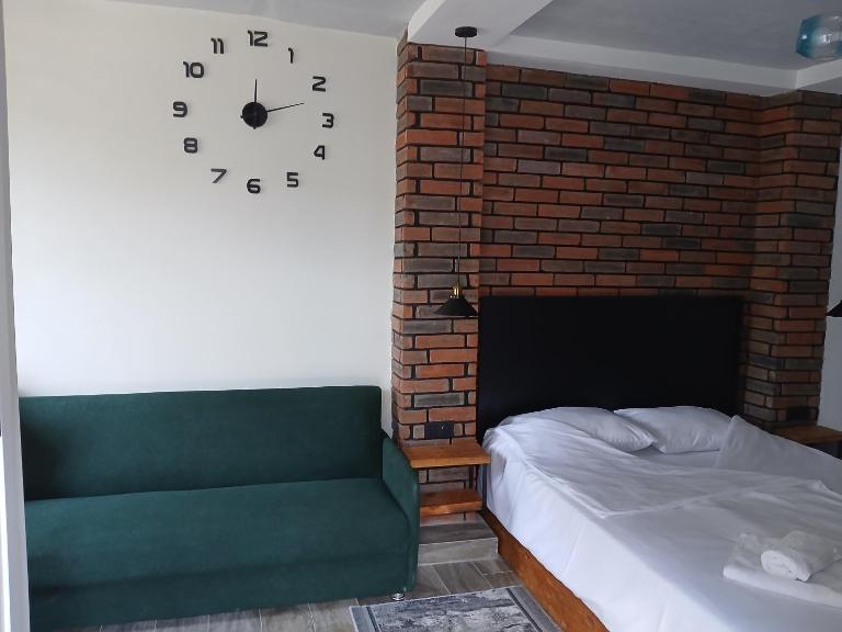 White House - B&B Gyumri