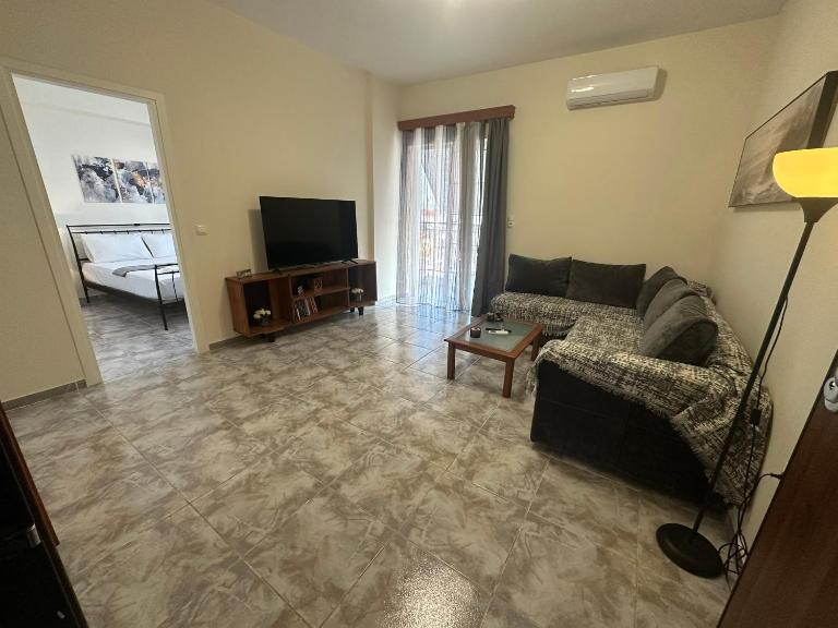 EliasNest Ermis - Φωτεινό και μοντέρνο διαμέρισμα στο κέντρο της Καλαμάτας - B&B Kalamata