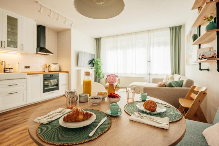 Townhouse Am Kurpark - Ferienhaus, 2 Schlafzimmer, Arcade, Wallbox, inklusive Wäsche - Bed and Breakfast Braunlage