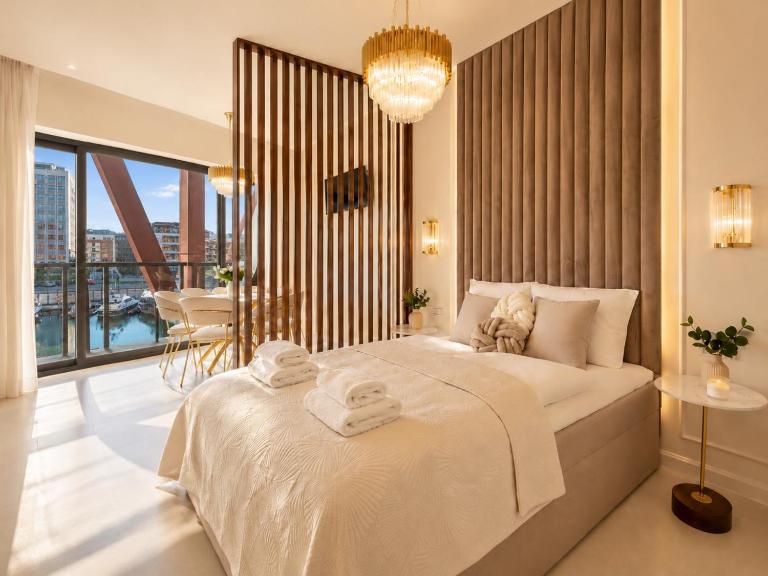 Prestige Apartment view Motława - B&B Gdansk
