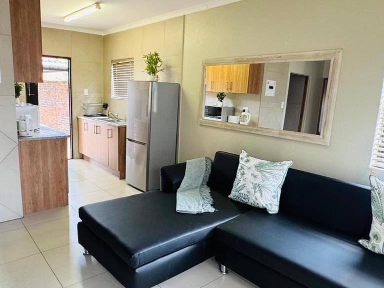 Tshepang Modern Suites Secunda - B&B Secunda