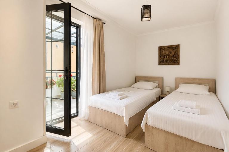 happy home - Ferienwohnung Bordschomi