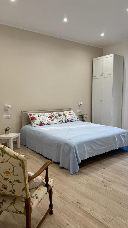 Lilium Apartment - Ferienwohnung Neapel