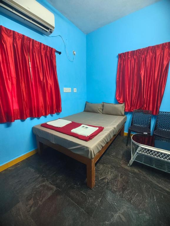Cozy Home Stay Villa - B&B Kalabam