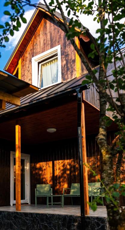 Casa de Lângă Mesteceni - B&B Dealu Negru