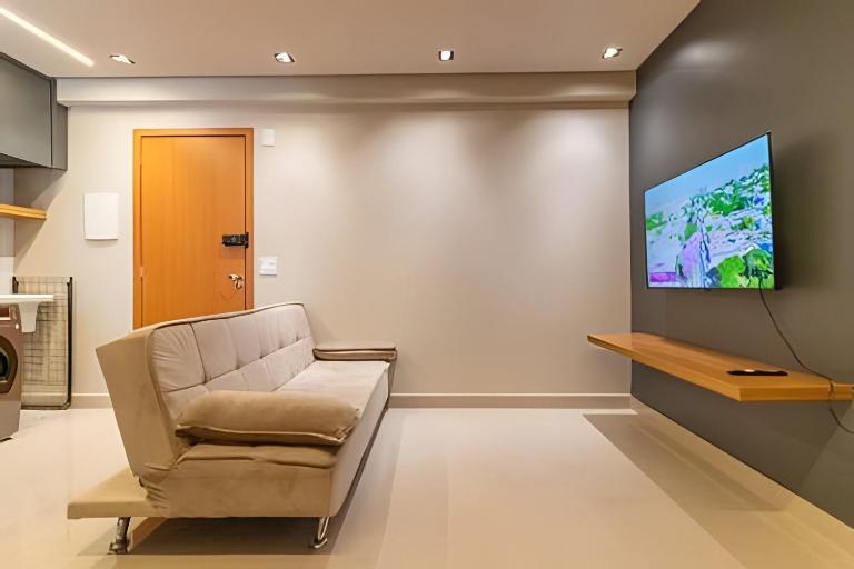 Flat Alto Padrão Bueno Piscina e Garagem - Ferienwohnung Goiânia