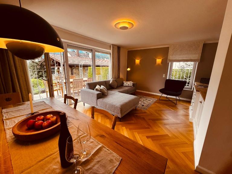Alpenzeit - Ferienhaus mit Sauna, Garten und Bergblick bei Garmisch-Partenkirchen - Ferienwohnung Farchant