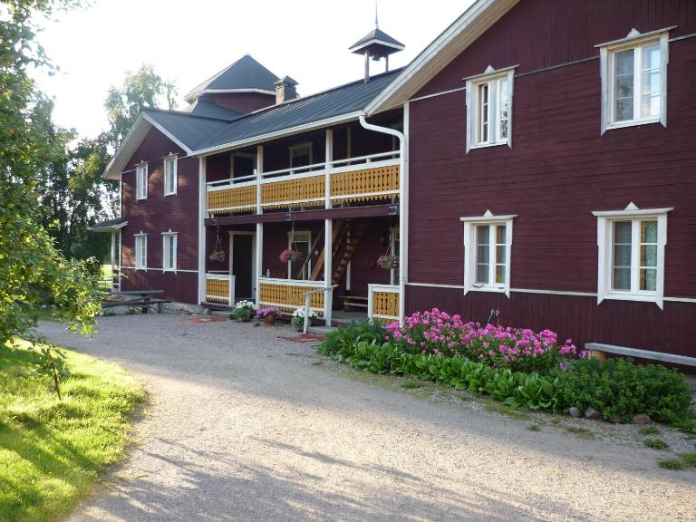 Peltolan Luomutila - Bed and Breakfast Vilppula