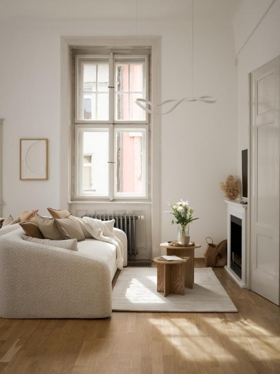 Japandi Sanctuary in Old town - Ferienwohnung Prag