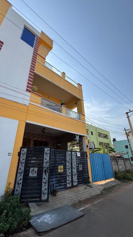 Ilford Castle Home Stay Pondicherry - Bed and Breakfast Pondicherry