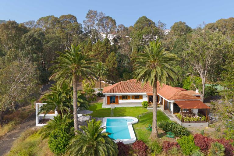 Exclusive Villa Mirador de Arucas - Family & Friends - B&B Arucas