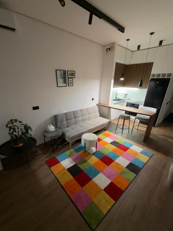 Charming Center Studio-Bridge View & High Ceiling - Ferienwohnung Jerewan