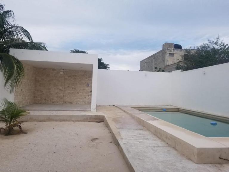 Minimalist house with pool and patio - B&B Chicxulub Puerto