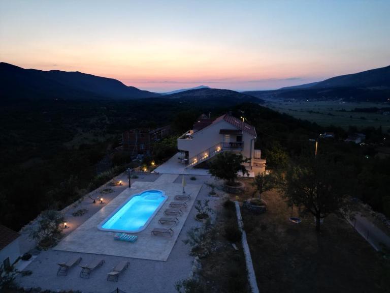 Villa Brig - Bed and Breakfast Ramljane