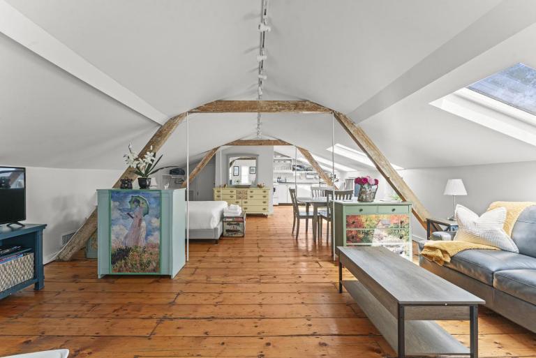 Studio Flat Above Historic Cider Mill - Ferienwohnung Westport