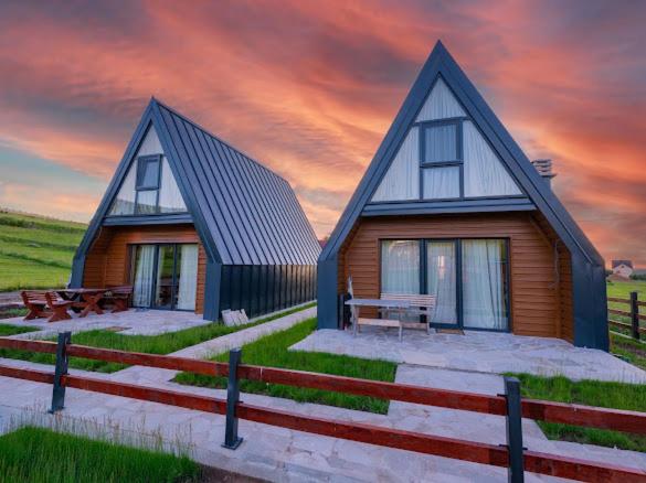 SteLa Mount House - B&B Zabljak