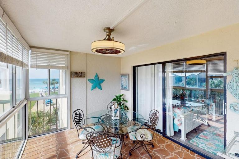 Spacious beachview condo full kitchen shared pool & beach access - Ferienwohnung Panama City Beach