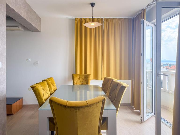 Filip Apartments - Free parking - Bed and Breakfast Makarska