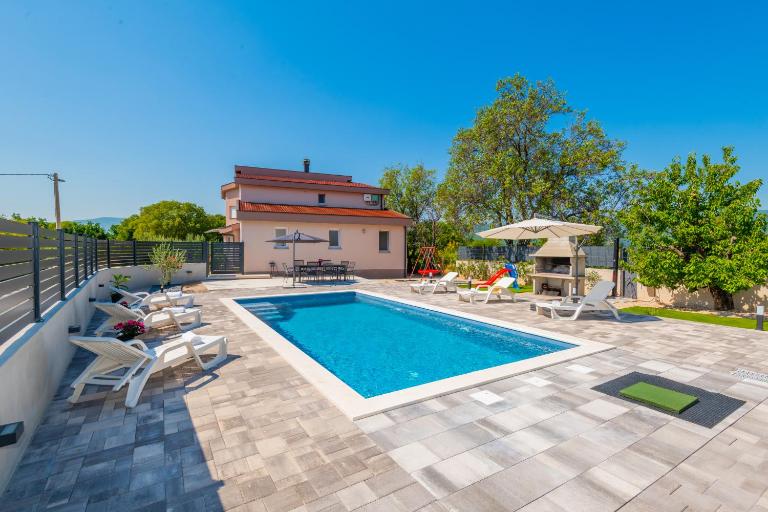Villa Ivana - Bed and Breakfast Donji Proložac