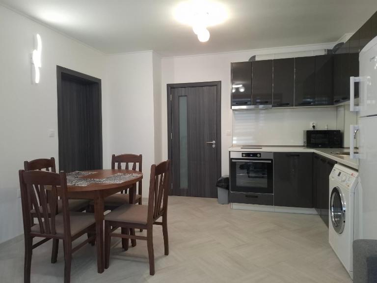 Апартамент Актив Спорт Гранд - B&B Pazardzhik