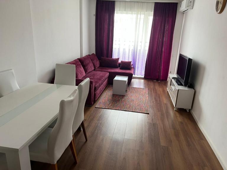 Packi Apartments 2 - Bed and Breakfast Mitrovicë