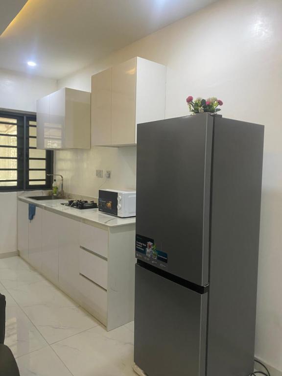 White House Apartments - Chambres d'hôtes Ikeja