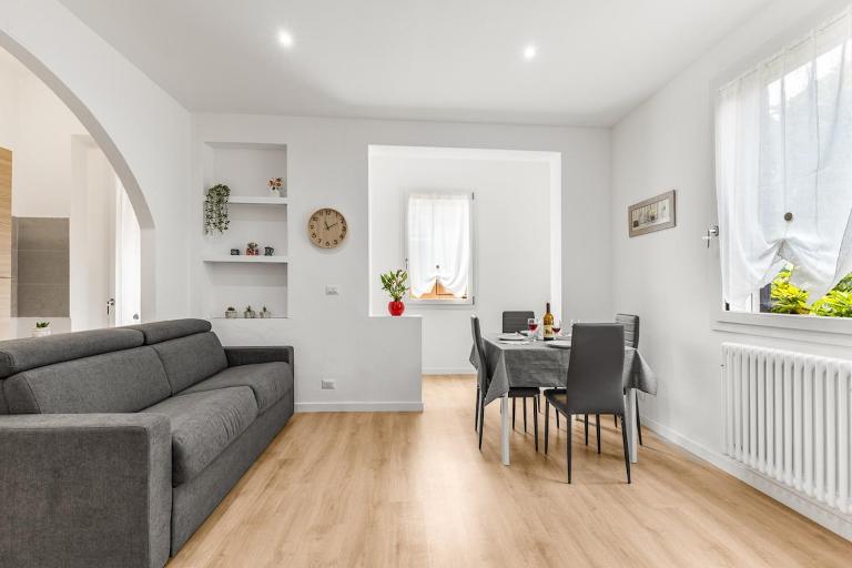 General Hospital Linate Milan Bright Two Room Apartment - Ferienwohnung San Giuliano Milanese