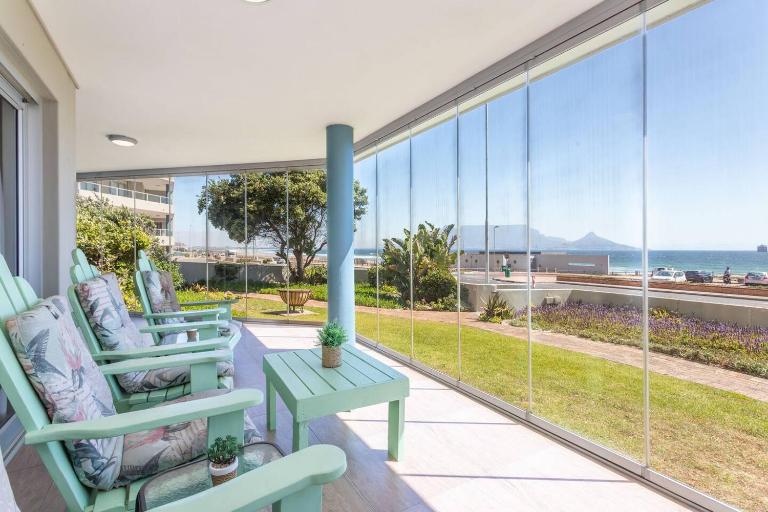 El Mufasa beachfront apartment with stunning views - Chambres d'hôtes Le Cap