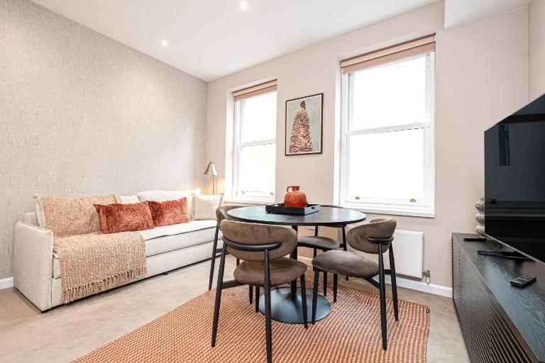 Tower bridge Comfortable 1 Bed Apartments - B&B London
