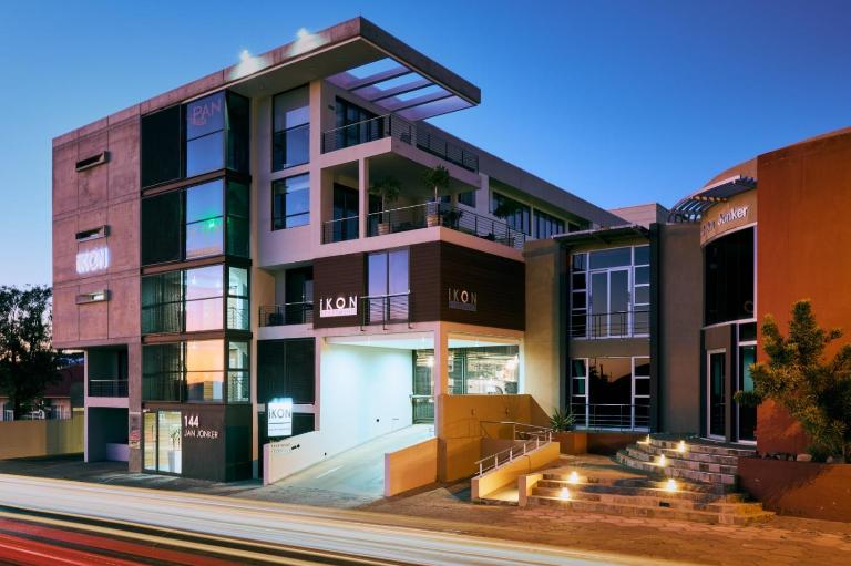 iKON Apartments - B&B Windhoek