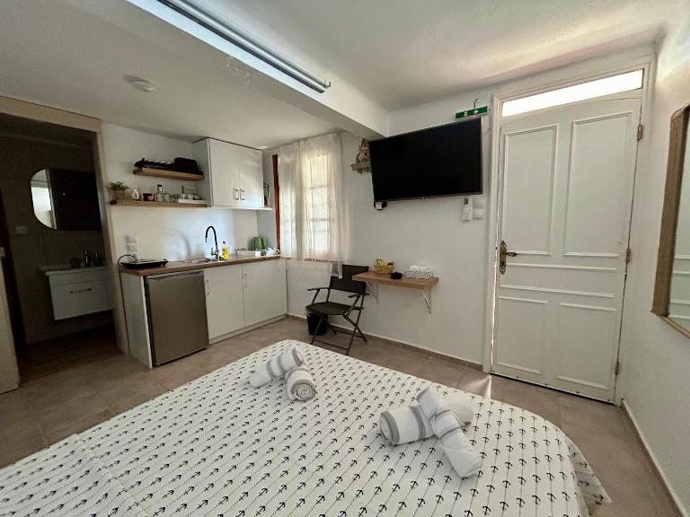 Garden Room Vrontados - Ferienwohnung Vrontádos