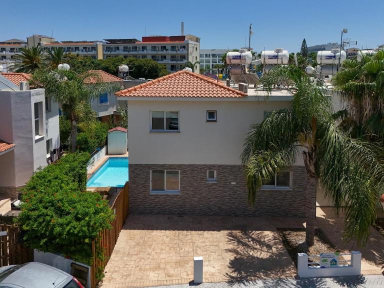 The Twentynine Ground Floor - Two Bedrooms - B&B Paralímni