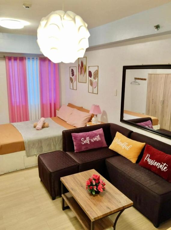 M Place Affordable and Family Friendly Staycation - Ferienwohnung Manila