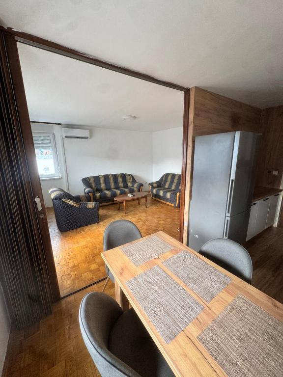 Stupine Away - B&B Ši Selo