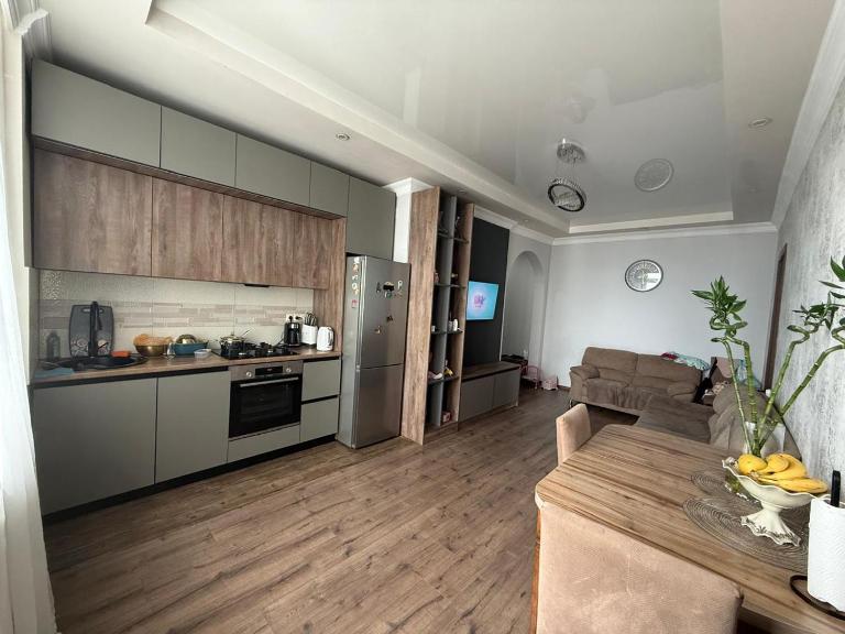 Sunny Residence with Sea View - Ferienwohnung Batumi