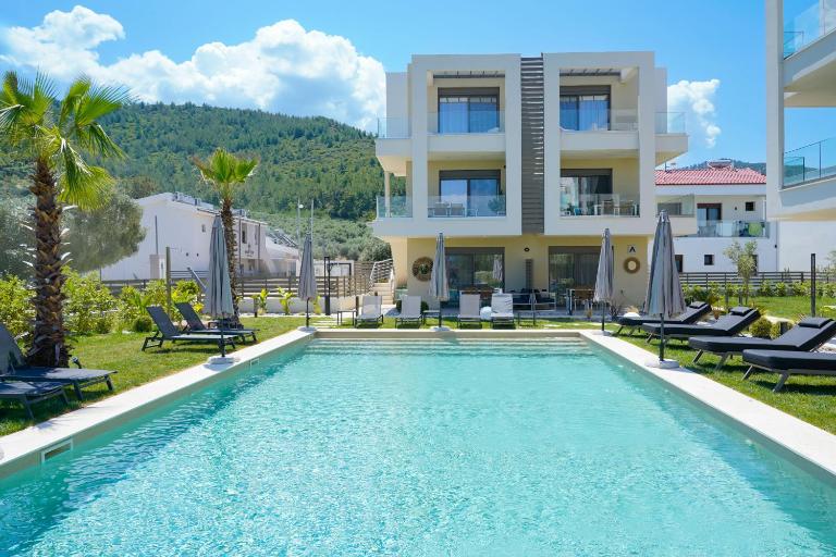 Keramos Blue Suites - Ferienwohnung Limniónas