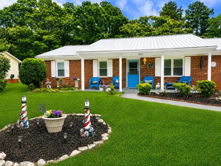 Comfortable Furnished 3BR Home, Extended Stay are Welcome, Near the Military Base and NC Beaches - Bed and Breakfast Jacksonville