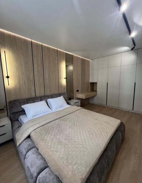 Зеркальні апартаменти Дніпро - B&B Dnipro