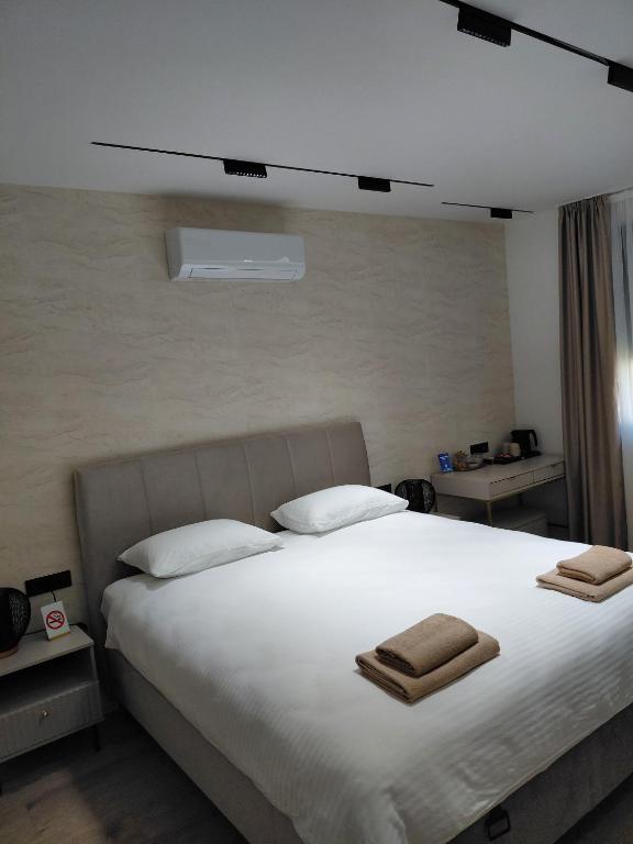 Sobe i Apartman Nada Ljubuški Soba 2 - B&B Ljubuški